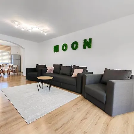 Moon Holiday home *